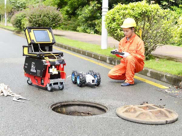 港口镇管道机器人检测