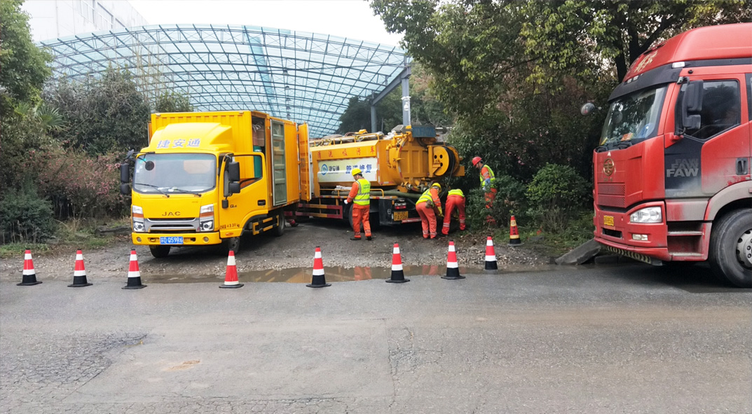 港口镇成区雨污水管网“四位一体”检测疏通项目